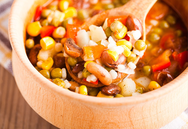 Minestrone con riso e legumi