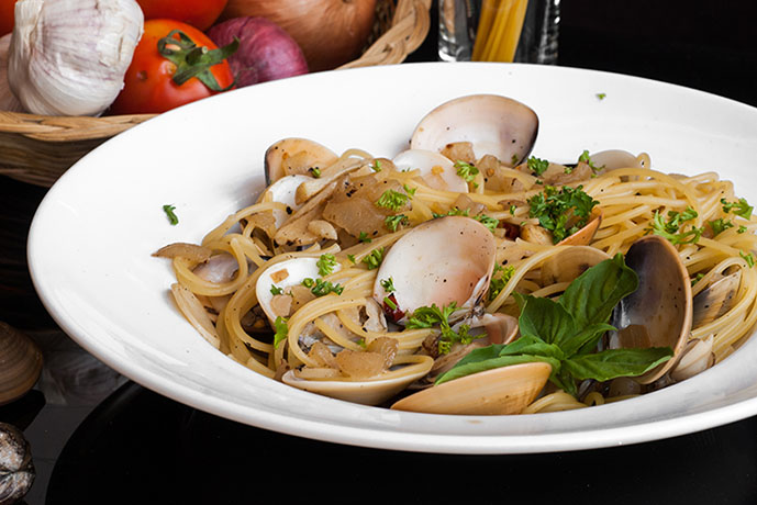 Spaghetti con vongole - Prof. Nicola Sorrentino